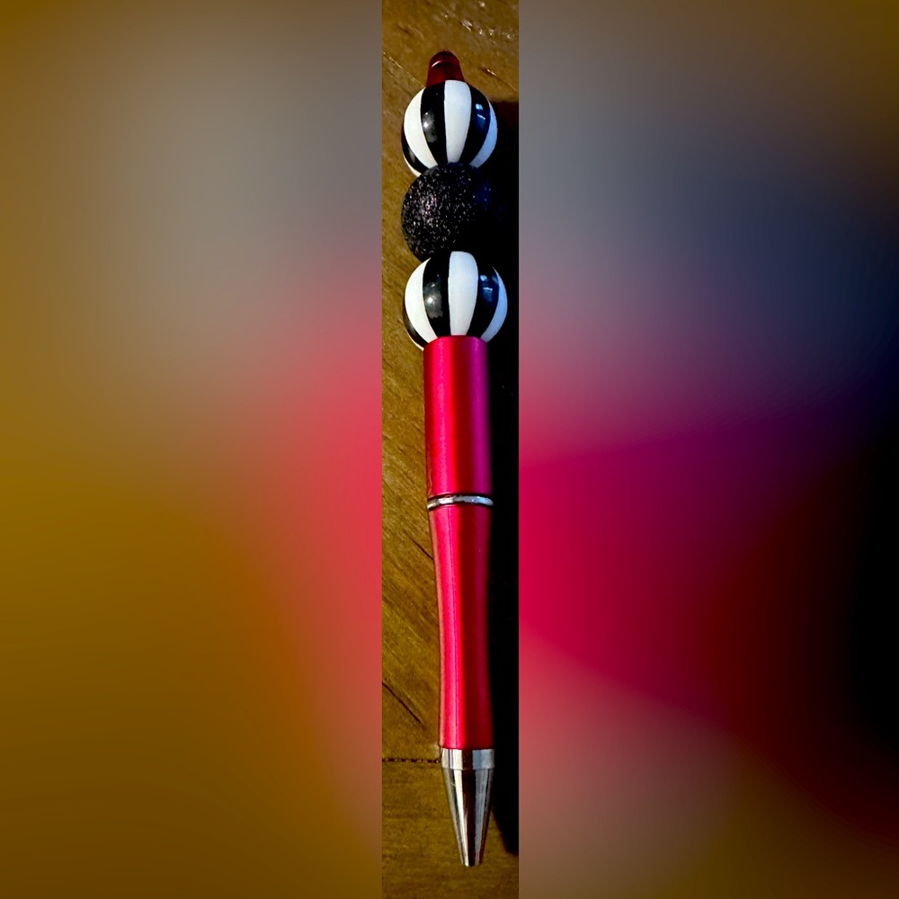 Red and Black Beaded Pen
